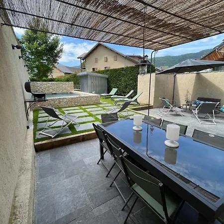 Villa La Grange A Roger