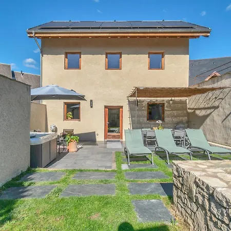 Villa La Grange A Roger Myans